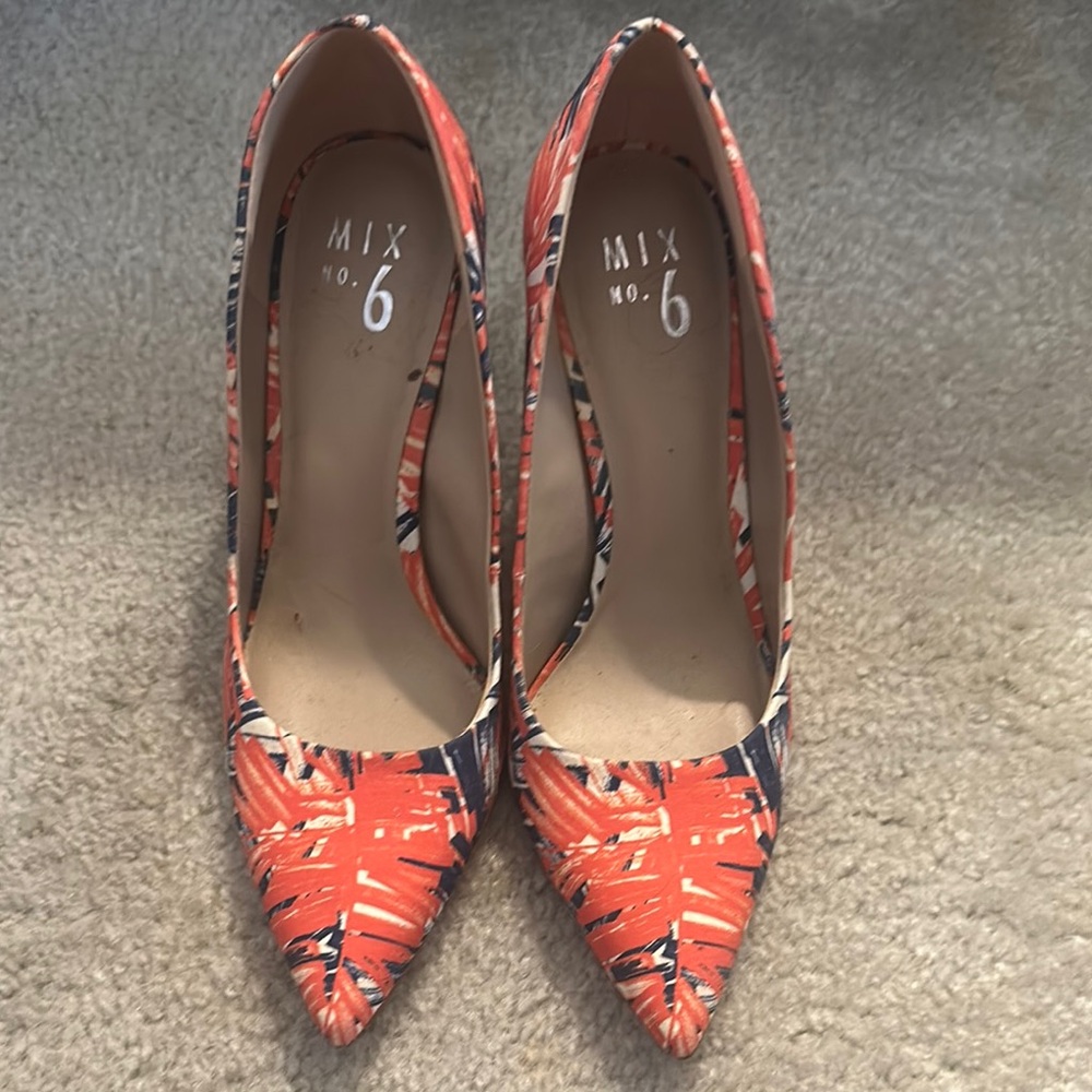 Mix No. 6 Orange and Blue Heels with Striking Pattern